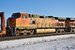 BNSF 5271